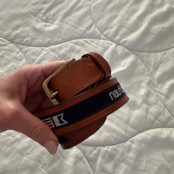 Nautica Leather Brown and Navy Belt - Picture 1 of 9